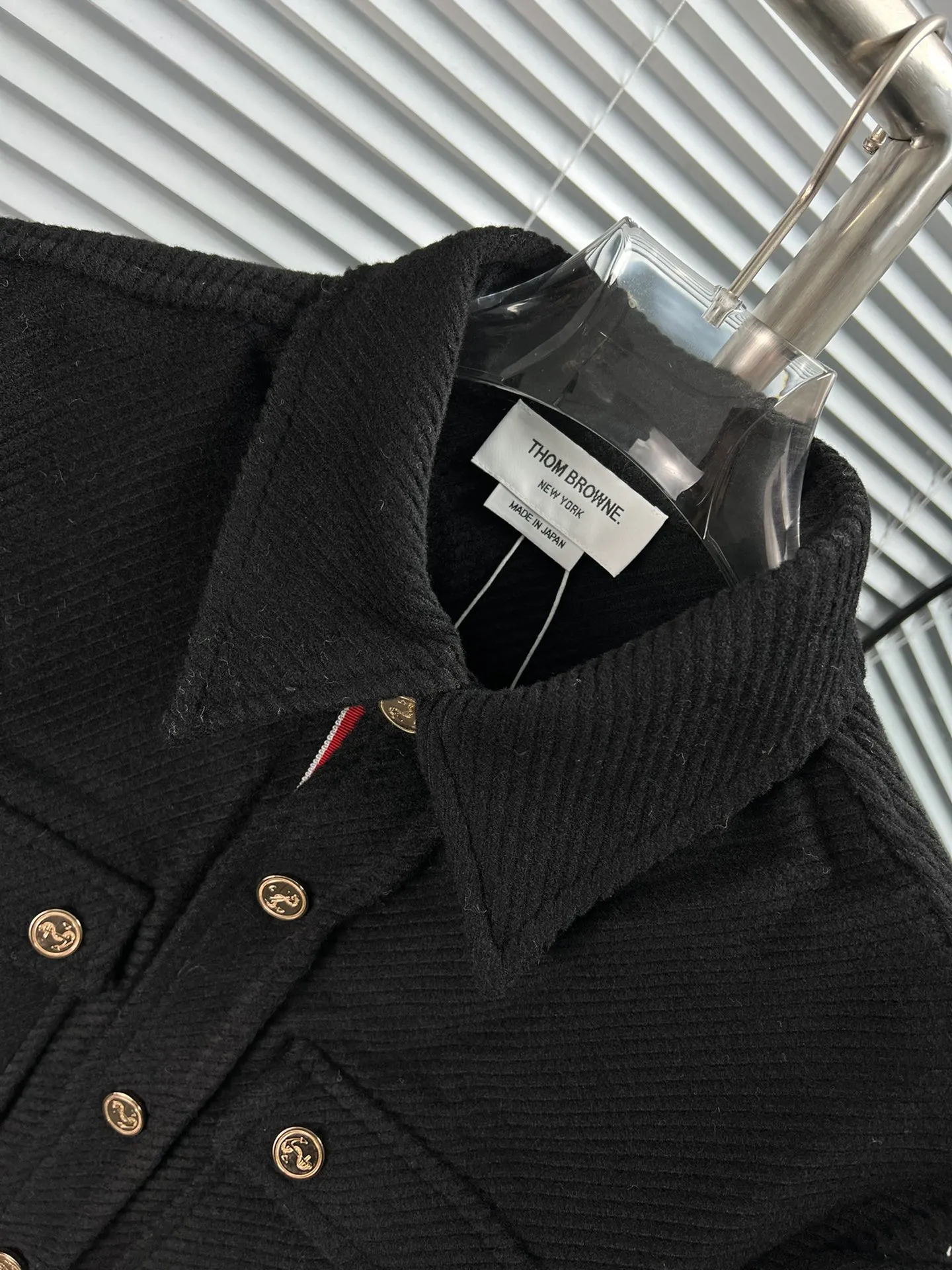 THOM BROWNE🇳🇱 、 ， ， 。 Factory ，Quality ❗️ ：Gray、Black。 Sizes：1-3 。